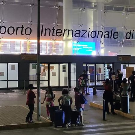 Home Regina Giovanna Napoli Eksteriør billede