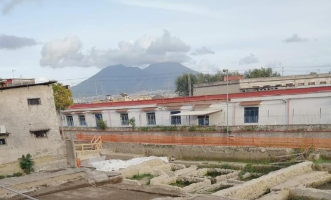Home Regina Giovanna Napoli Eksteriør billede