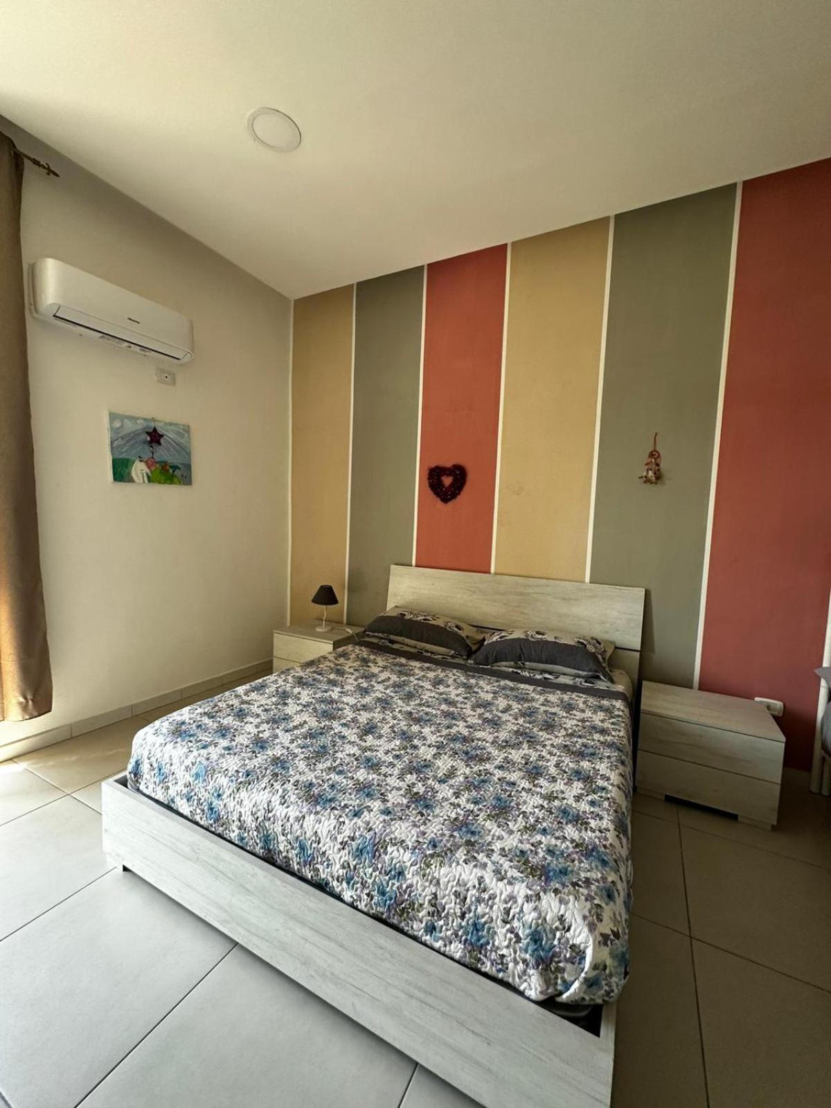 Home Regina Giovanna Napoli Eksteriør billede